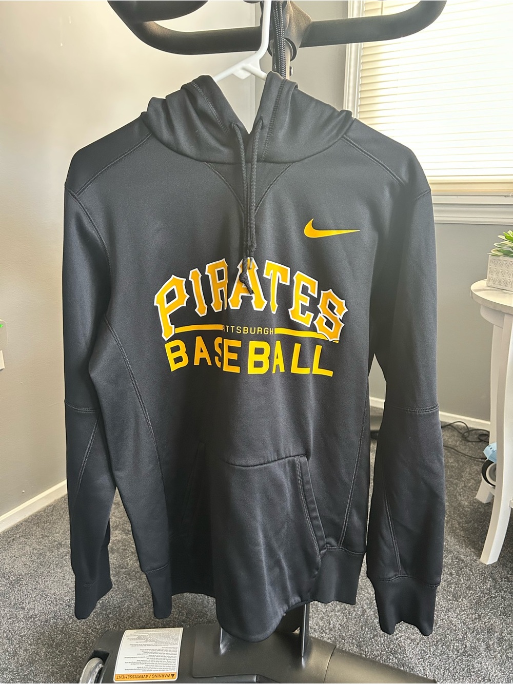Men’s Pittsburgh Pirates Sweatshirt